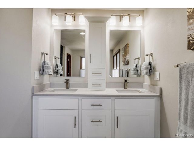 16290 E Powers Pl, Centennial, CO 80015