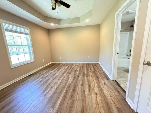 1041 Hurricane Rd, Tullahoma, TN 37388