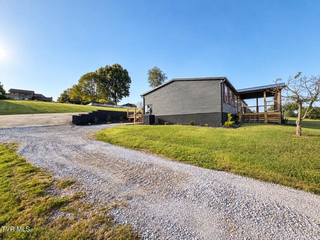 4112 Weaver Pike, Bluff City, TN 37618