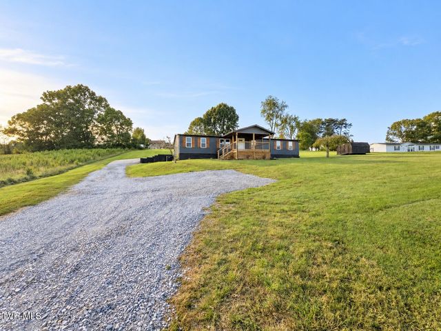 4112 Weaver Pike, Bluff City, TN 37618