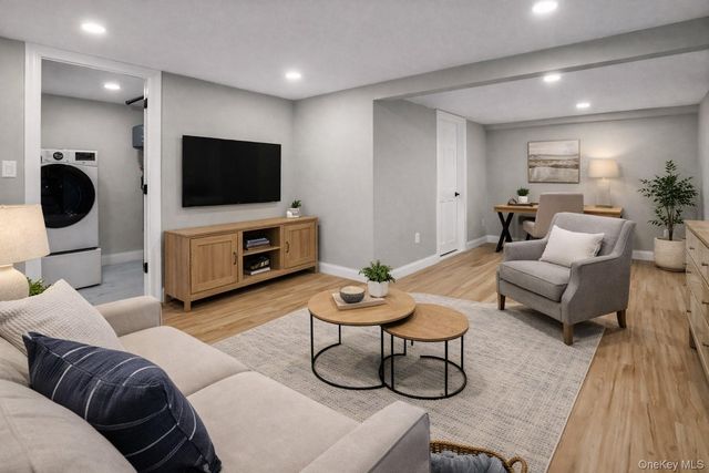 45 Colony Lane, Syosset, NY 11791