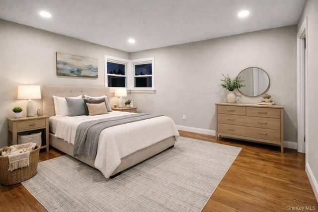 45 Colony Lane, Syosset, NY 11791