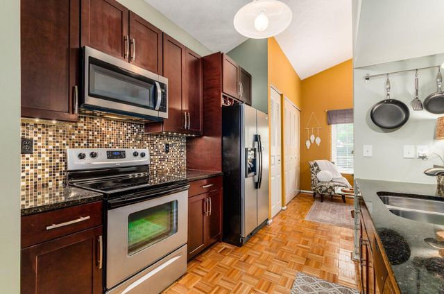 3872 Ramblehurst Road, Columbus, OH 43221