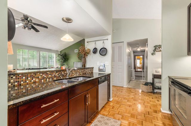 3872 Ramblehurst Road, Columbus, OH 43221