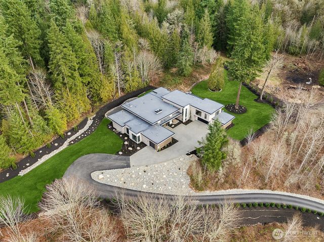 23752 NE 39th Place, Redmond, WA 98053