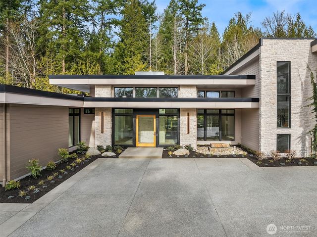 23752 NE 39th Place, Redmond, WA 98053