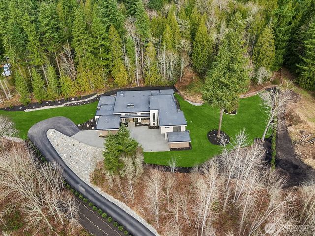 23752 NE 39th Place, Redmond, WA 98053