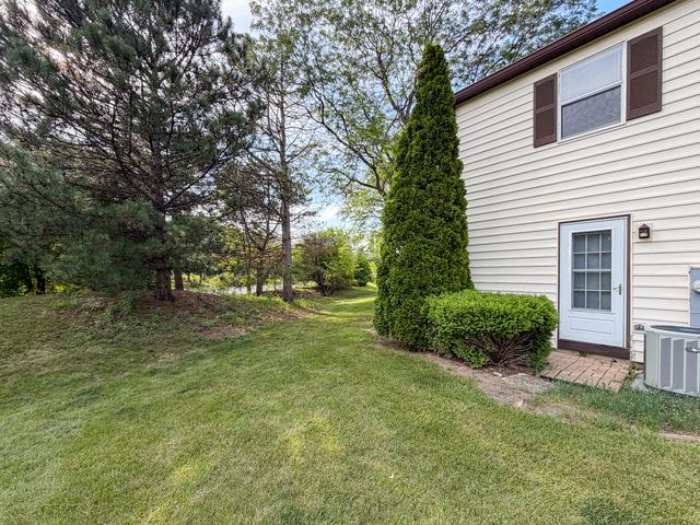 2615 Oakshire Court, Aurora, IL 60502
