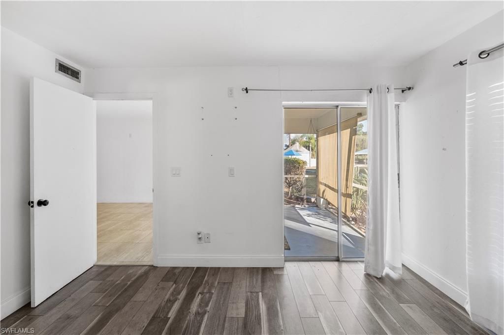 Image 19 of property listing at Address unavailable.