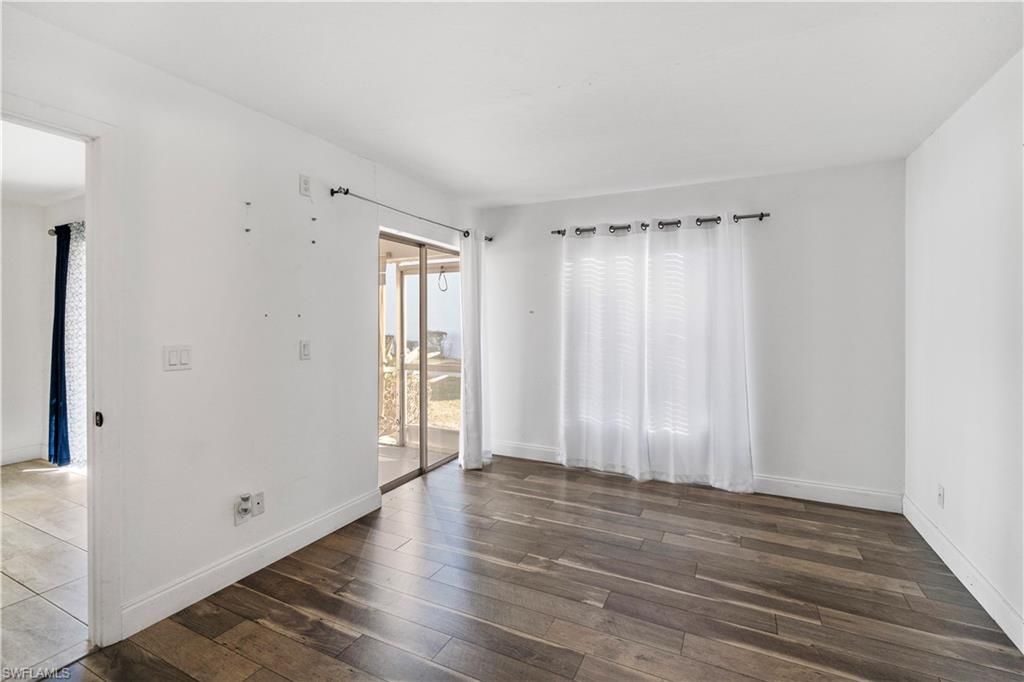 Image 23 of property listing at Address unavailable.