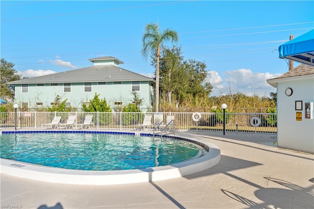 Image 28 of property listing at Address unavailable.