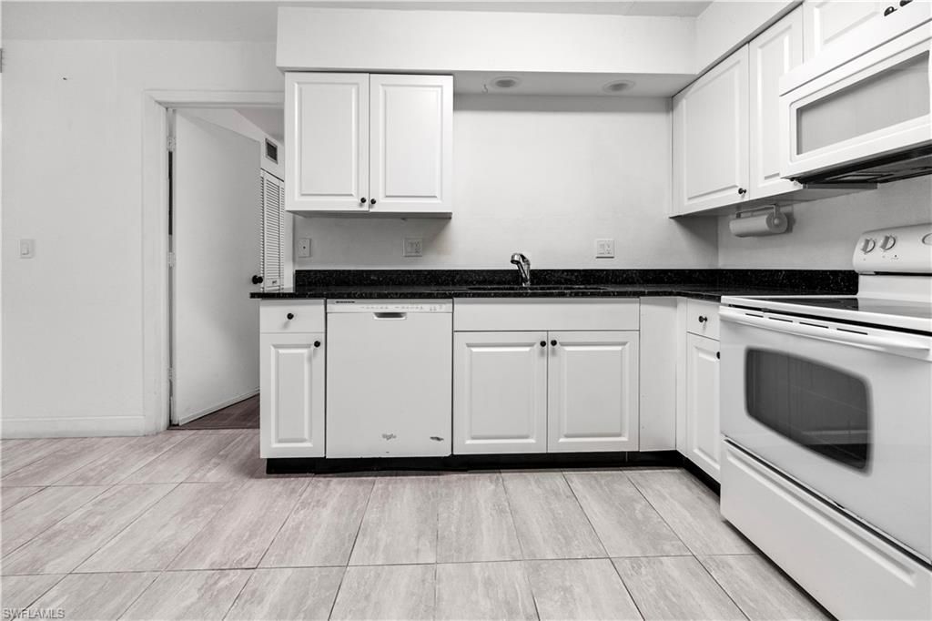 Image 3 of property listing at Address unavailable.