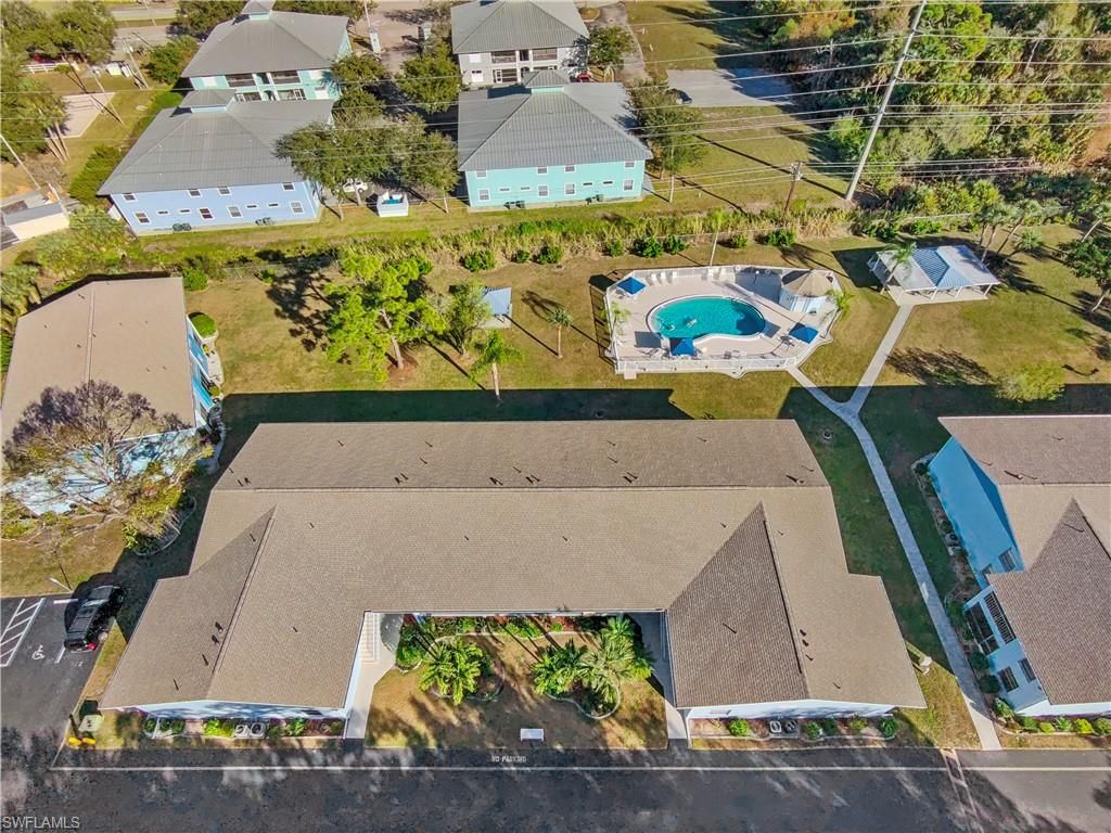 Image 31 of property listing at Address unavailable.