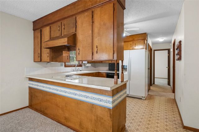 1001 Alma Avenue, Berryville, AR 72616