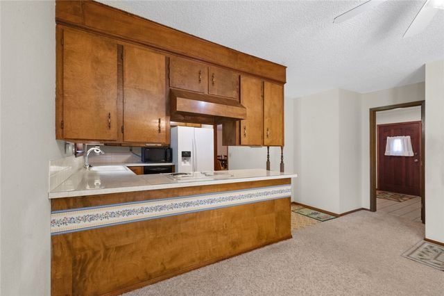 1001 Alma Avenue, Berryville, AR 72616