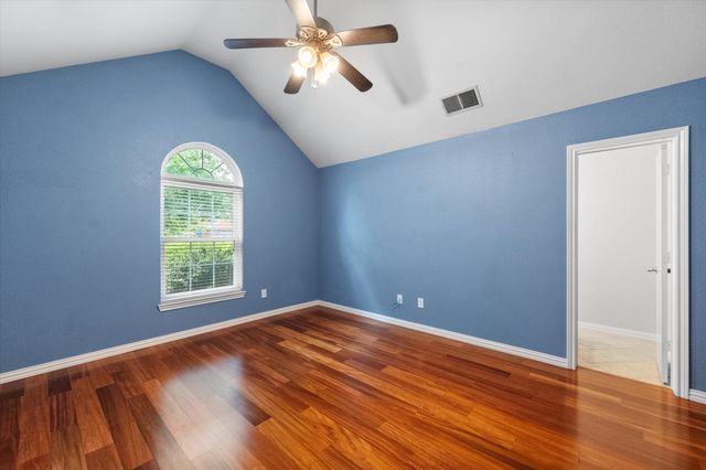 2906 Yukon Drive, Corinth, TX 76210