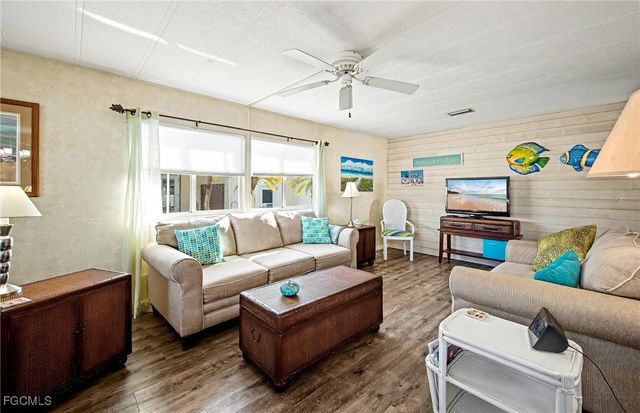 137 Nicklaus BLVD, North Fort Myers, FL 33903