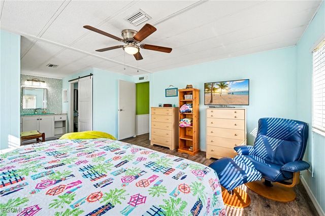 137 Nicklaus BLVD, North Fort Myers, FL 33903