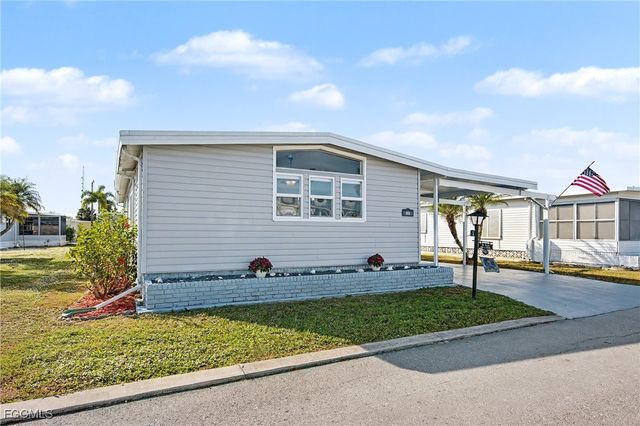 137 Nicklaus BLVD, North Fort Myers, FL 33903