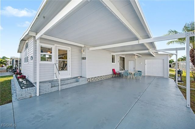 137 Nicklaus BLVD, North Fort Myers, FL 33903