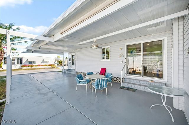 137 Nicklaus BLVD, North Fort Myers, FL 33903