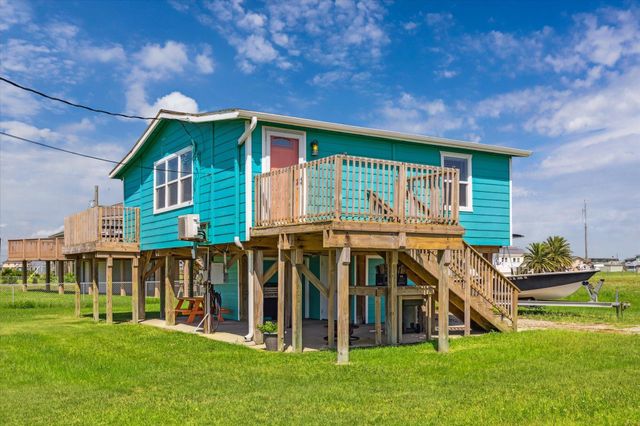 4014 2nd Street, Galveston, TX 77554