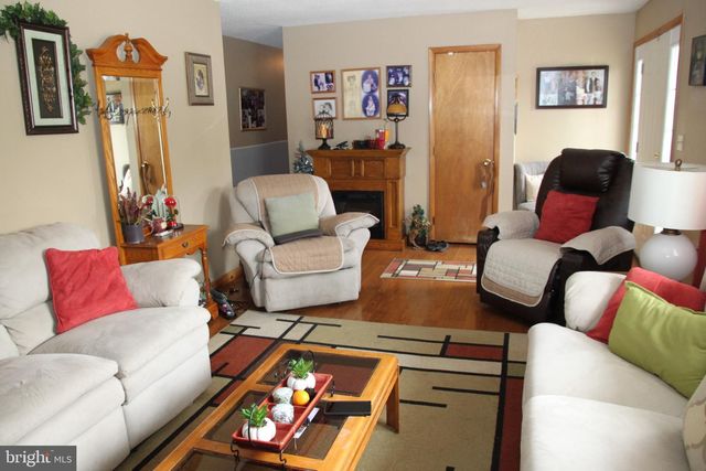 637 MIMOSA DR, Martinsburg, WV 25404