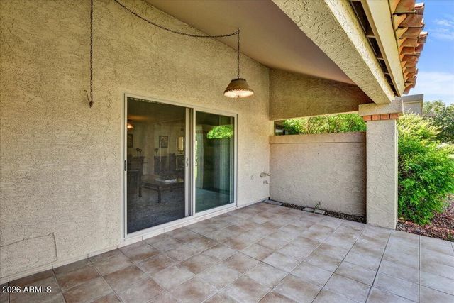 9820 W KERRY Lane, Peoria, AZ 85382