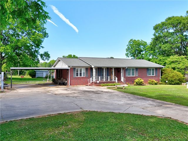 307 Calhoun Road, Belton, SC 29627