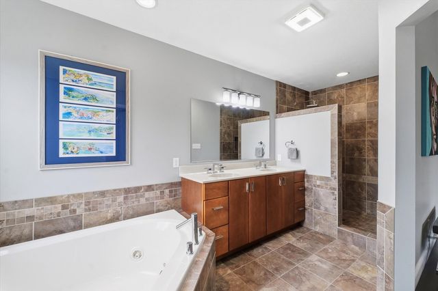 2405 N Fairfield Drive, Urbana, IL 61802