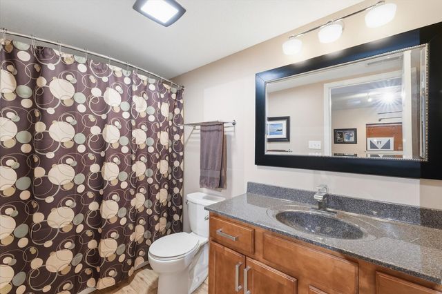 2405 N Fairfield Drive, Urbana, IL 61802