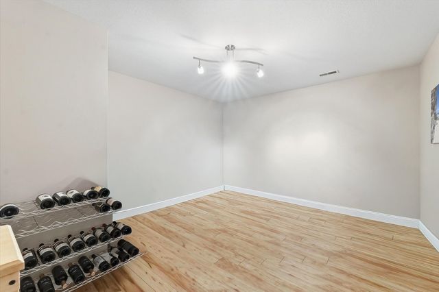 2405 N Fairfield Drive, Urbana, IL 61802