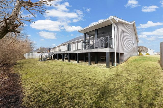 2405 N Fairfield Drive, Urbana, IL 61802