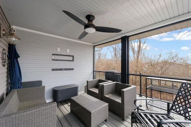 2405 N Fairfield Drive, Urbana, IL 61802