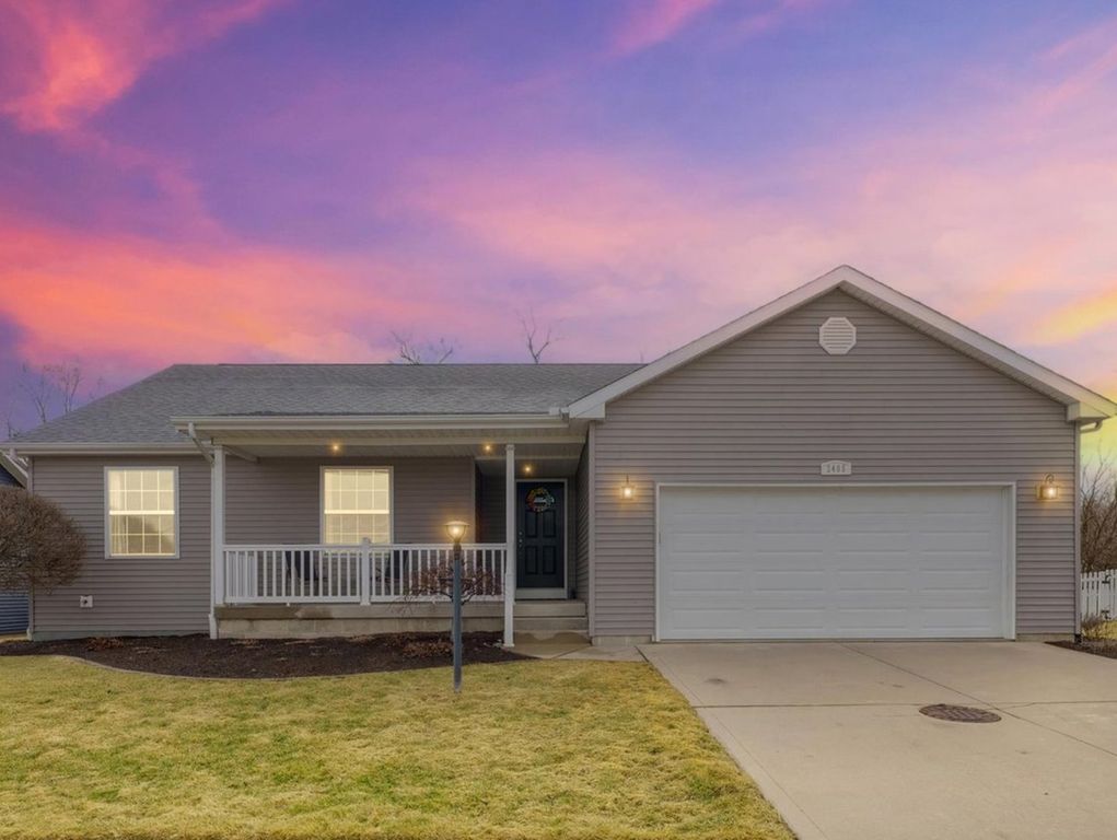 2405 N Fairfield Drive, Urbana, IL 61802