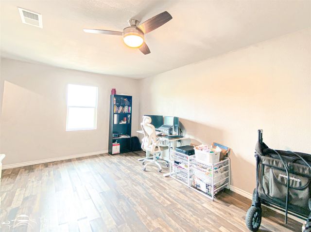 3284 Ambler Avenue, Abilene, TX 79603