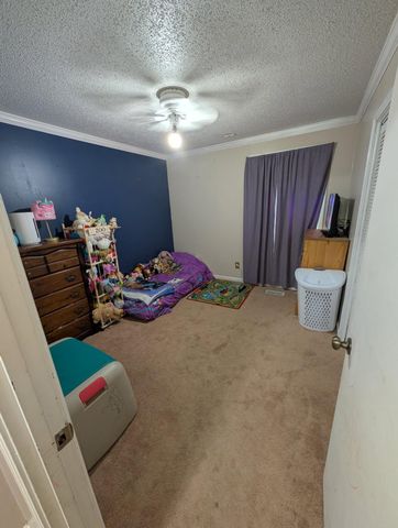 128 Robin Hood Rd, Dickson, TN 37055