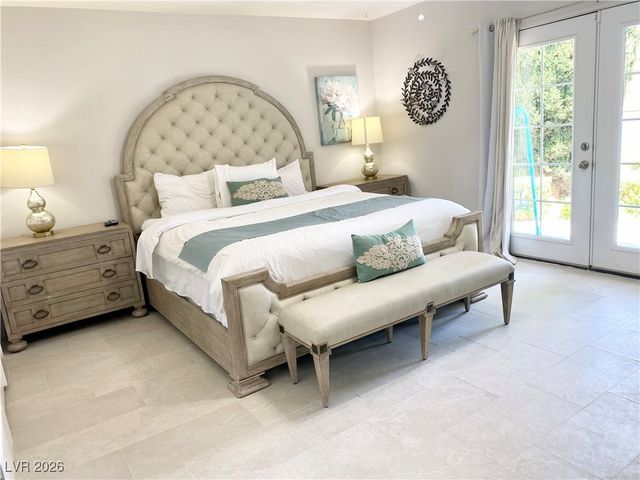 5880 West Oquendo Road, Las Vegas, NV 89118