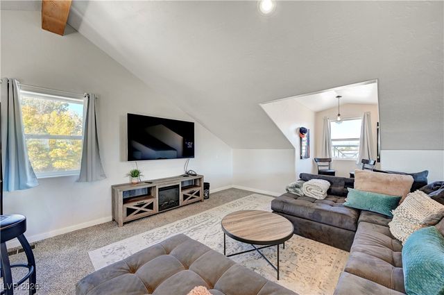 5880 West Oquendo Road, Las Vegas, NV 89118