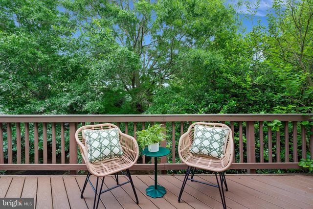 104 HERNDON MILLS CIRCLE, Herndon, VA 20170