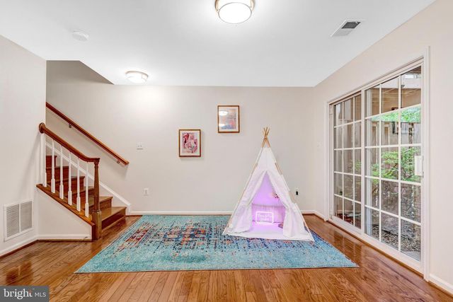 104 HERNDON MILLS CIRCLE, Herndon, VA 20170