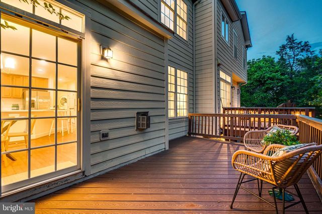104 HERNDON MILLS CIRCLE, Herndon, VA 20170