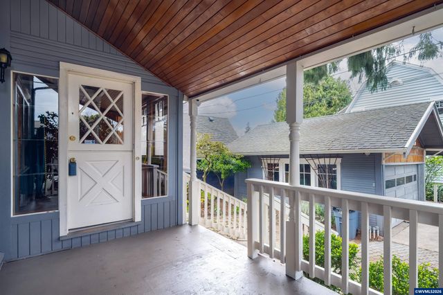 995 Capitol St NE, Salem, OR 97301