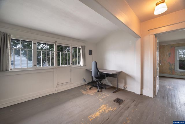 995 Capitol St NE, Salem, OR 97301