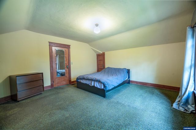 995 Capitol St NE, Salem, OR 97301