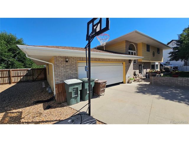 420 Applewood St, Brush, CO 80723