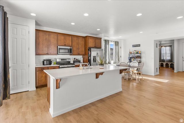 285 W PALOMINO WAY, Stansbury Park, UT 84074