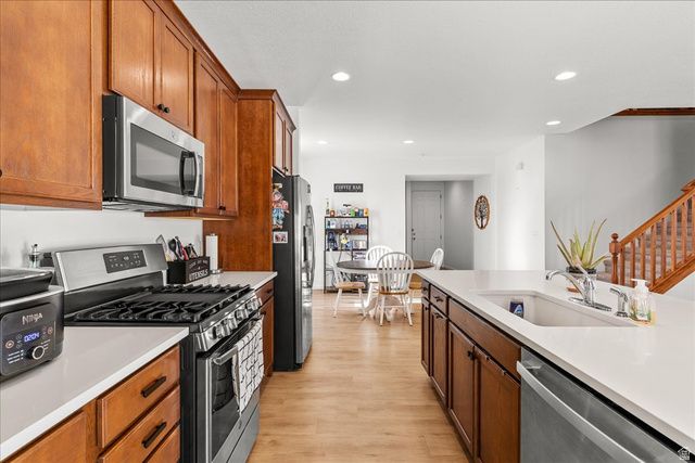 285 W PALOMINO WAY, Stansbury Park, UT 84074