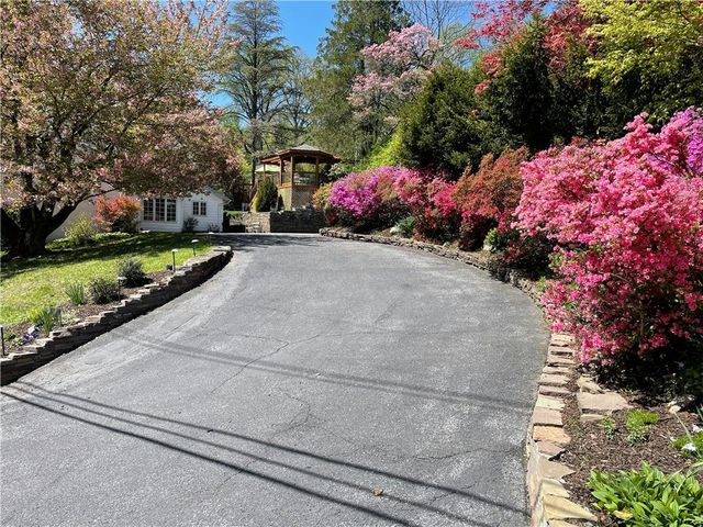 168 Shawnee Avenue, Easton, PA 18042