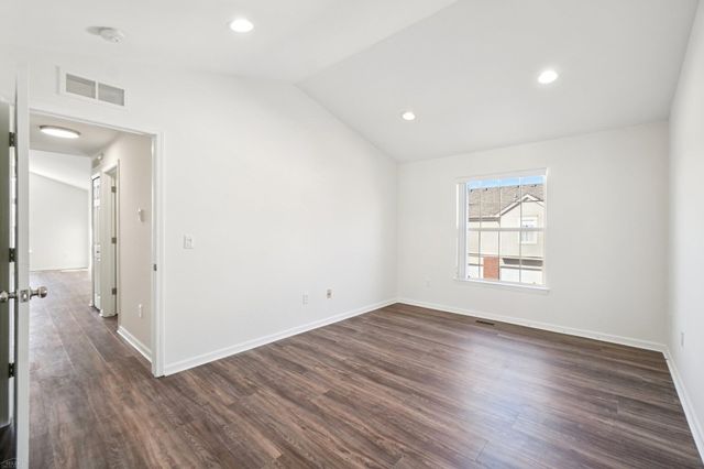 44240 Princeton Drive, Clinton Township, MI 48038